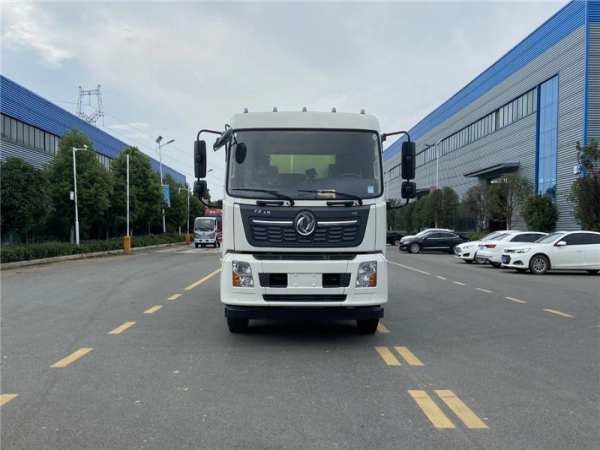 國(guó)六天錦16噸（4水8塵）掃路車