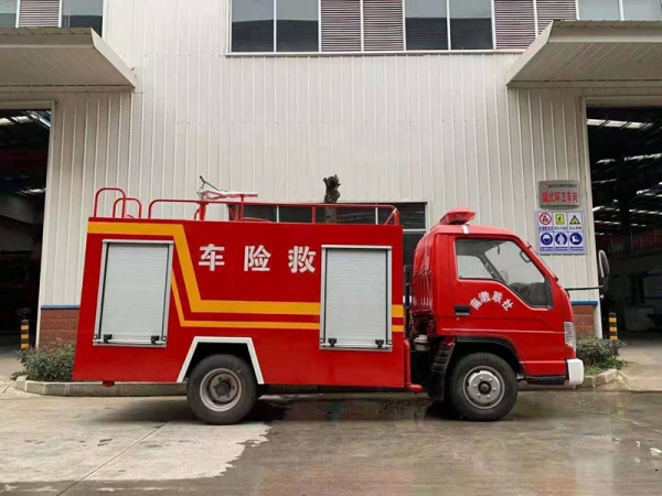 國六小型福田救險消防車2噸