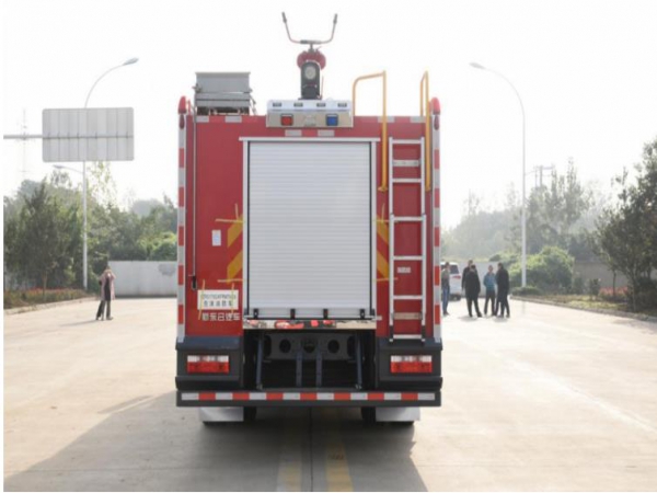 國六東風D9水罐消防車6噸