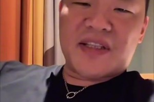朱芳雨爆料：王哲林把我微信刪了！大王在直播中回應(yīng)：微信被盜了